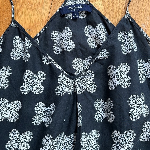 Madewell 100% Silk Size 4 Black & White Spaghetti Strap Cami Layering Tank Top - Picture 8 of 9